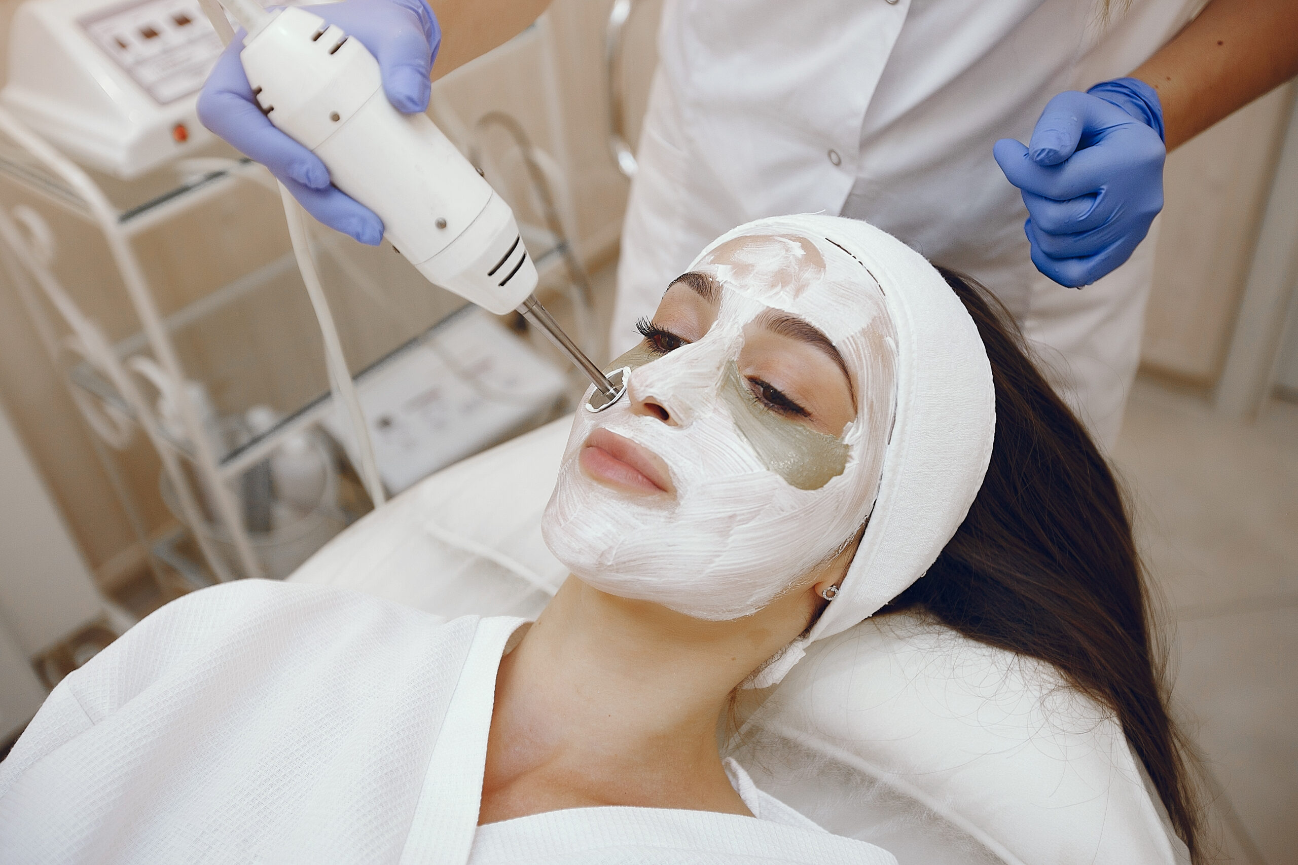 Understanding Skin Laser Treatment Cost and Skin Whitening Treatment